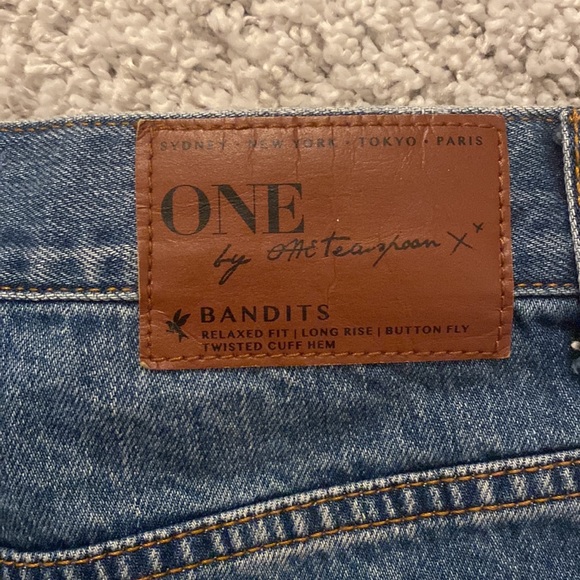 Oneteaspoon bandits relaxed fit shorts size 25 - Picture 3 of 3